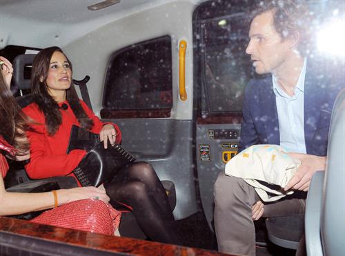 Pippa Middleton Pictures Pippa Middleton Leaving Loulou's nightclub in London - November 1, 2012