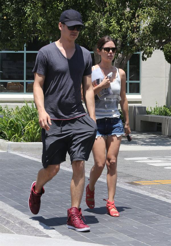 Rachel Bilson - Goes for some shopping with Hayden in L.A. (July 14, 2012)