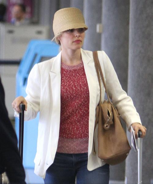 Rachel McAdams Pictures Rachel McAdams - Departs on a flight at LAX airport - August 9, 2012