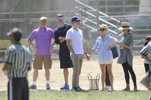 Reese Witherspoon Plays football with husband in Los Angeles (May 11, 2013) 
