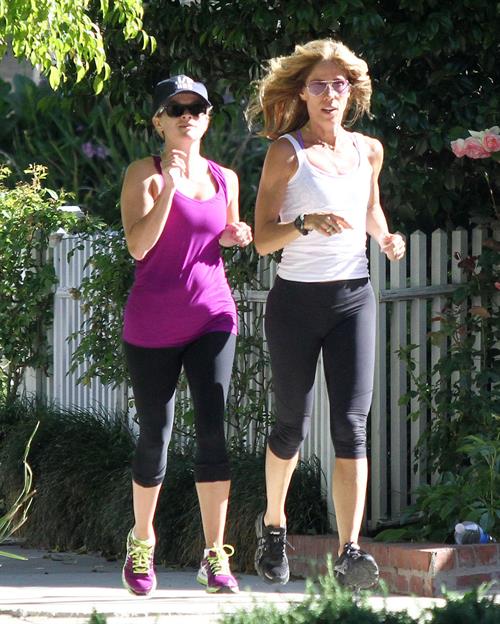 Reese Witherspoon - Jogs with a friend in Brentwood (29.05.2013) 