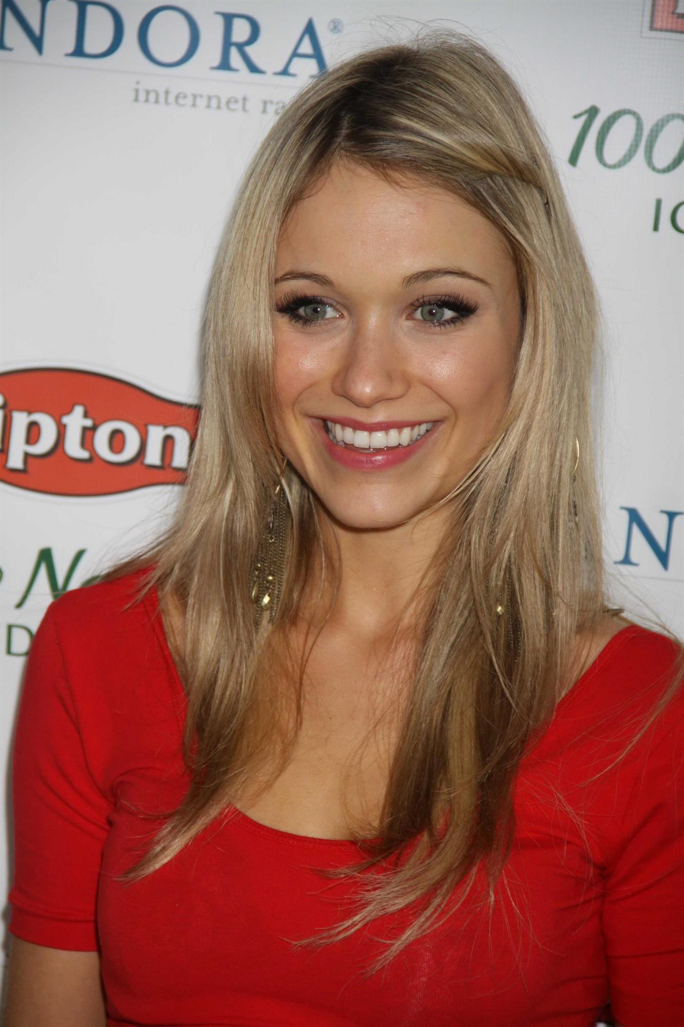 Katrina Bowden