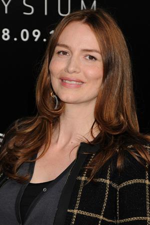 Saffron Burrows  Elysium  Los Angeles Premiere - Westwood, Aug. 7, 2013 