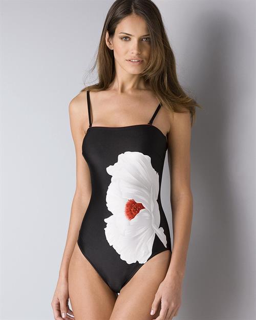 Amanda Brandão in a bikini