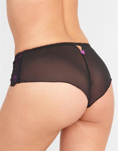 Talita Correa in lingerie - ass