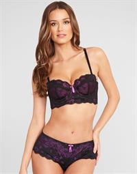 Talita Correa in lingerie