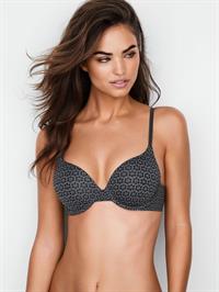 Robin Holzken in lingerie