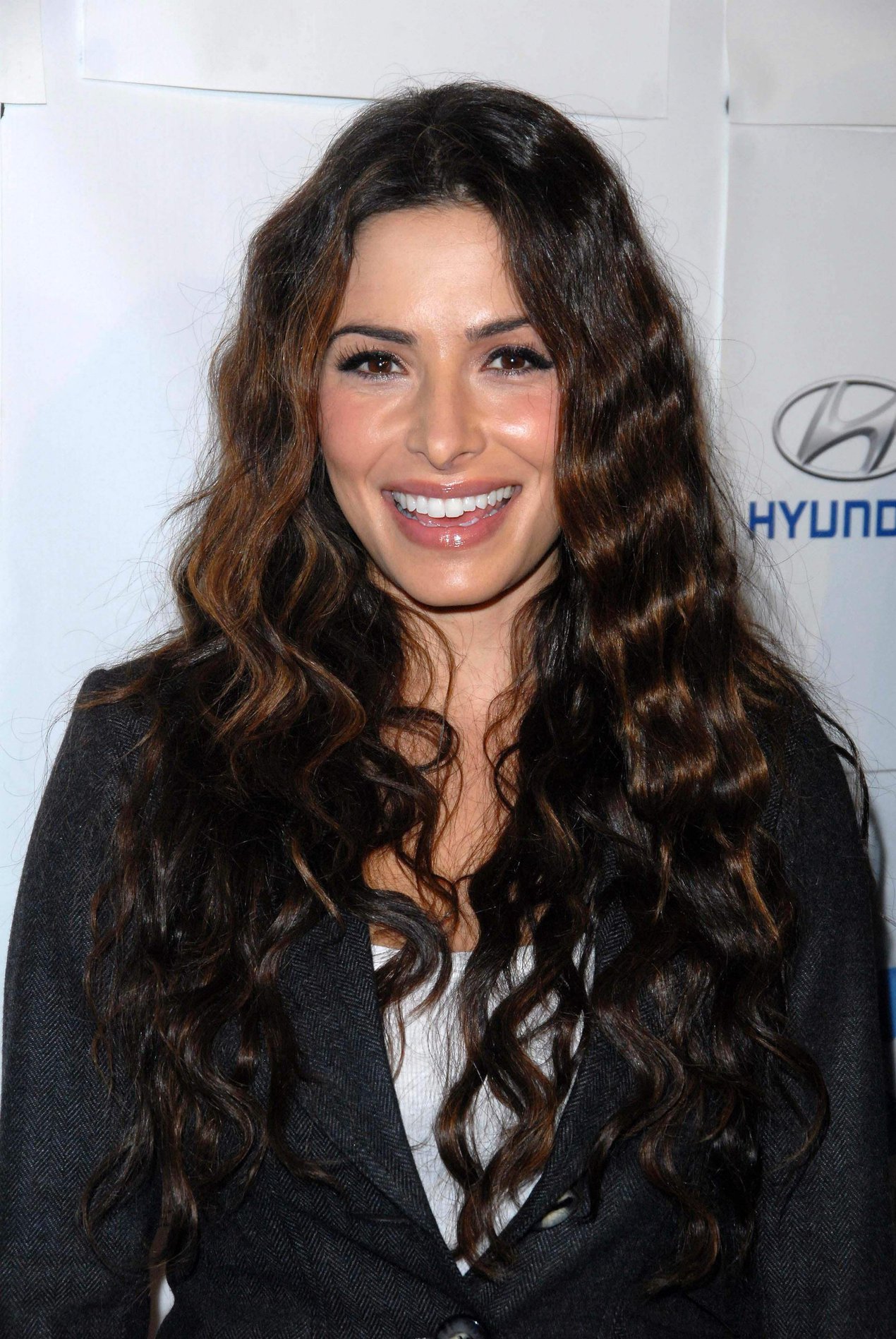Sarah Shahi Blue Tie Blue Jean Ball in Beverly Hills November 29, 2012
