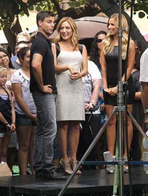 Sasha Alexander - Interview for the show EXTRA at The Grove - LA - 08.13.2012
