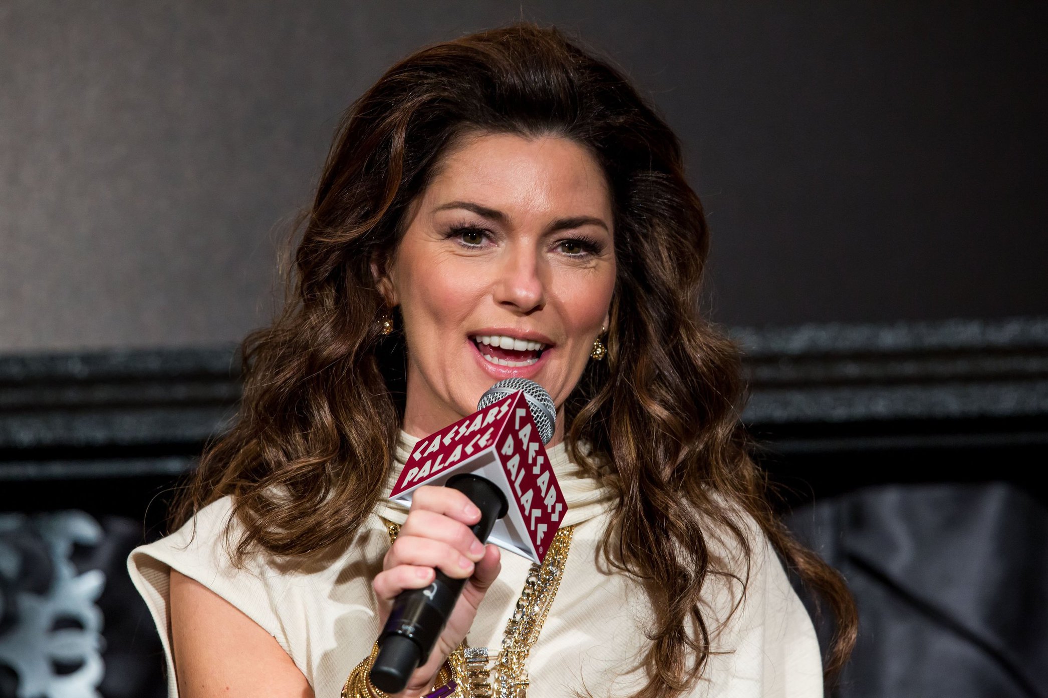 Shania Twain Pictures. 