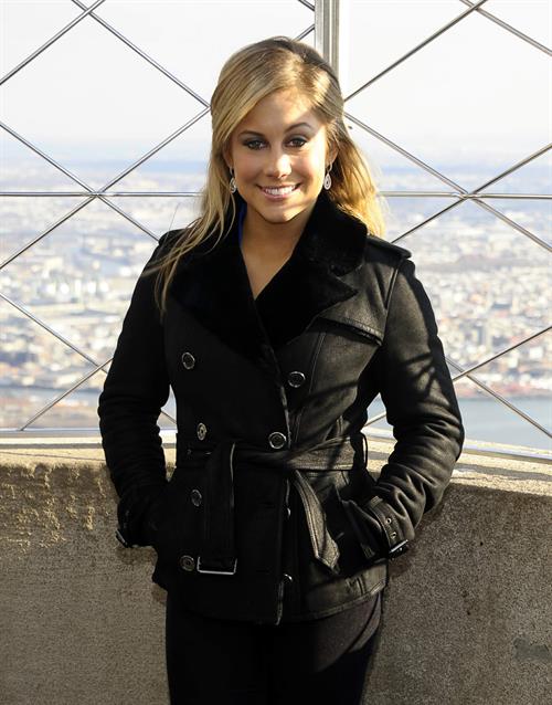 Shawn Johnson Visits The Empire State Building November 28, 2012