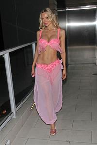 Sophie Turner - Rocks The Casbah As She Parades During Halloween October 31, 2012 