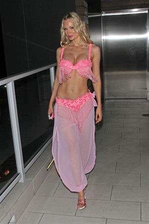 Sophie Turner - Rocks The Casbah As She Parades During Halloween October 31, 2012 