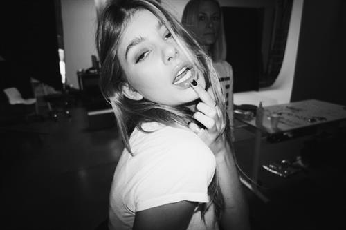 Camila Morrone taking a selfie