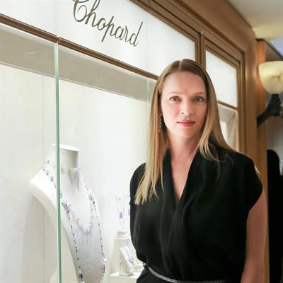 Uma Thurman hosts cocktail and Dinner to celebreate an exclusive viewing of Marilyn Forever held at Chopard Boutique