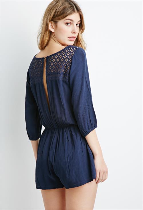 Camila Morrone - ass