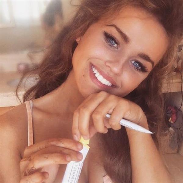 Rosie Mac