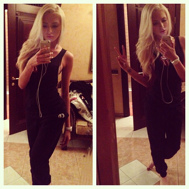 Aljona Shiskova taking a selfie