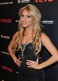Cassie Scerbo