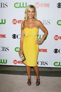Julie Benz in a yellow dress at a Showtime CBS event