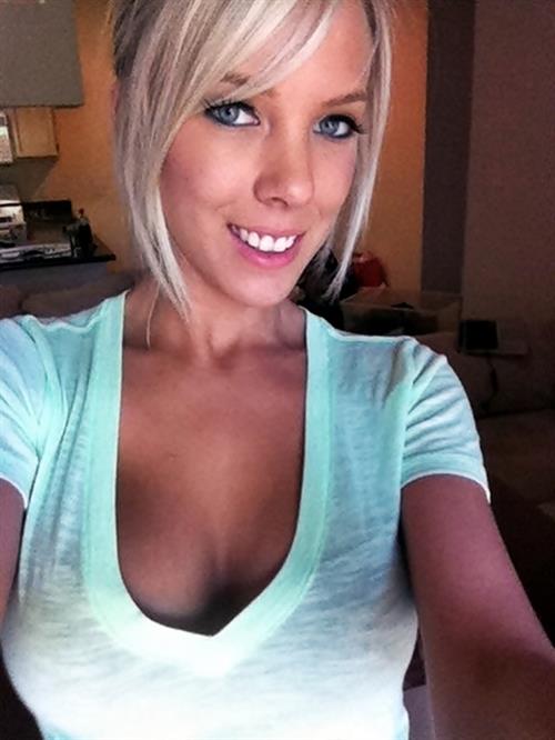 BiBi Jones