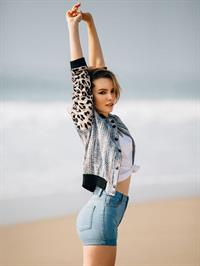 Bridgit Mendler