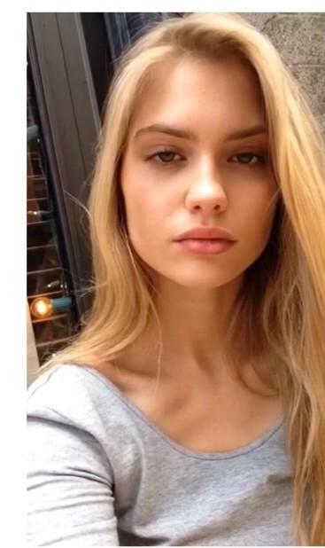 Alexandria Morgan taking a selfie