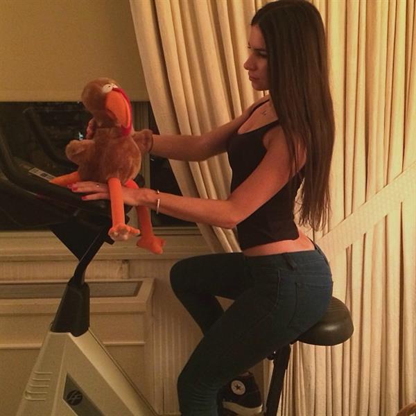 Jen Selter in Yoga Pants