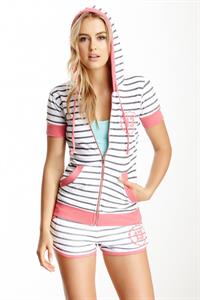 Stephanie Claire Smith