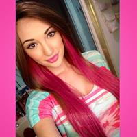 Anna Faith Carlson taking a selfie