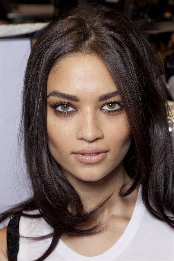 Shanina Shaik