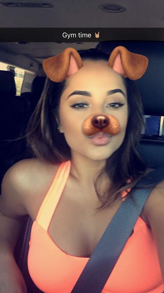 Becky G taking a selfie