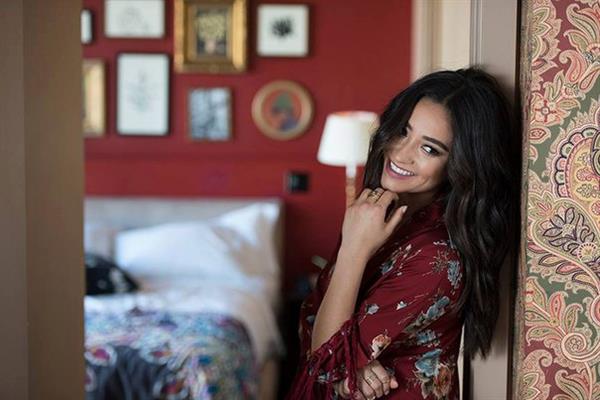 Shay Mitchell