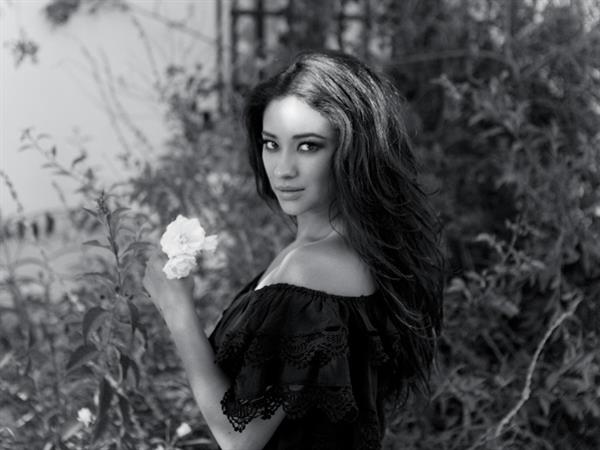 Shay Mitchell