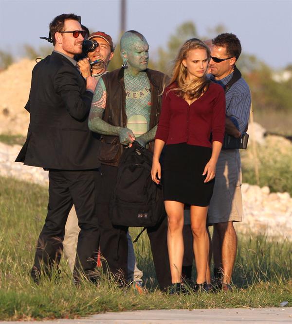 Natalie Portman On The Set Of Terrence Malick Film In Austin (10/10/12) 