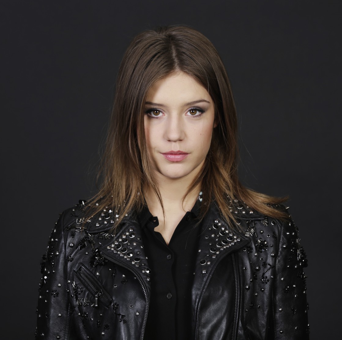 Adèle Exarchopoulos Pictures. Hotness Rating = 9.65/10