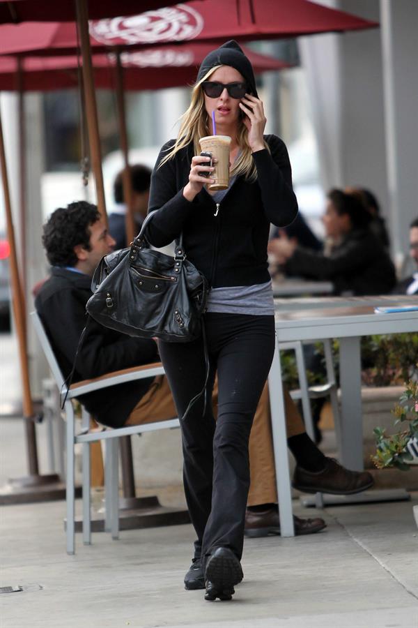Nicky Hilton Grabs a coffee in L.A. March 6, 2013