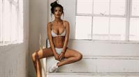 Emma Rose Bikini Pictures Emma Rose in a bikini