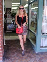 Nicky Hilton stop at a nail salon in Beverly Hills October 22, 2013