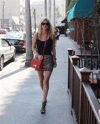 Nicky Hilton stop at a nail salon in Beverly Hills October 22, 2013