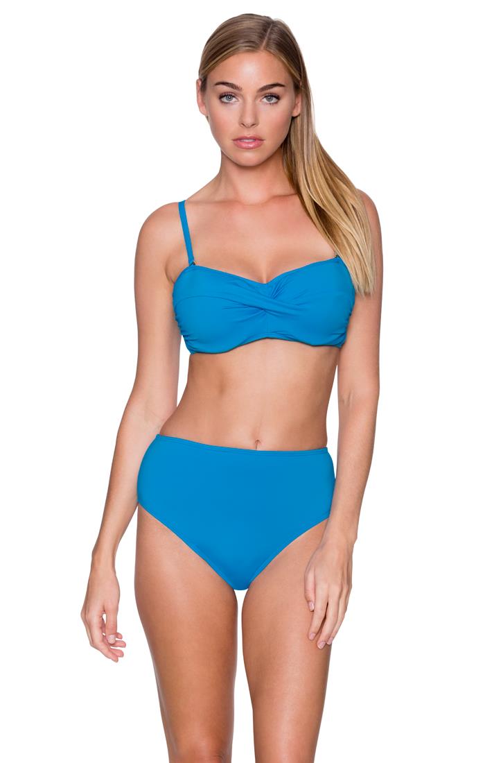 Elizabeth Turner in a bikini