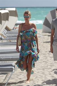 Nicky Hilton Hotel pool in Miami - December 31, 2012