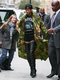 Rihanna Victoria's Secret fashion show in NY 11/7/12