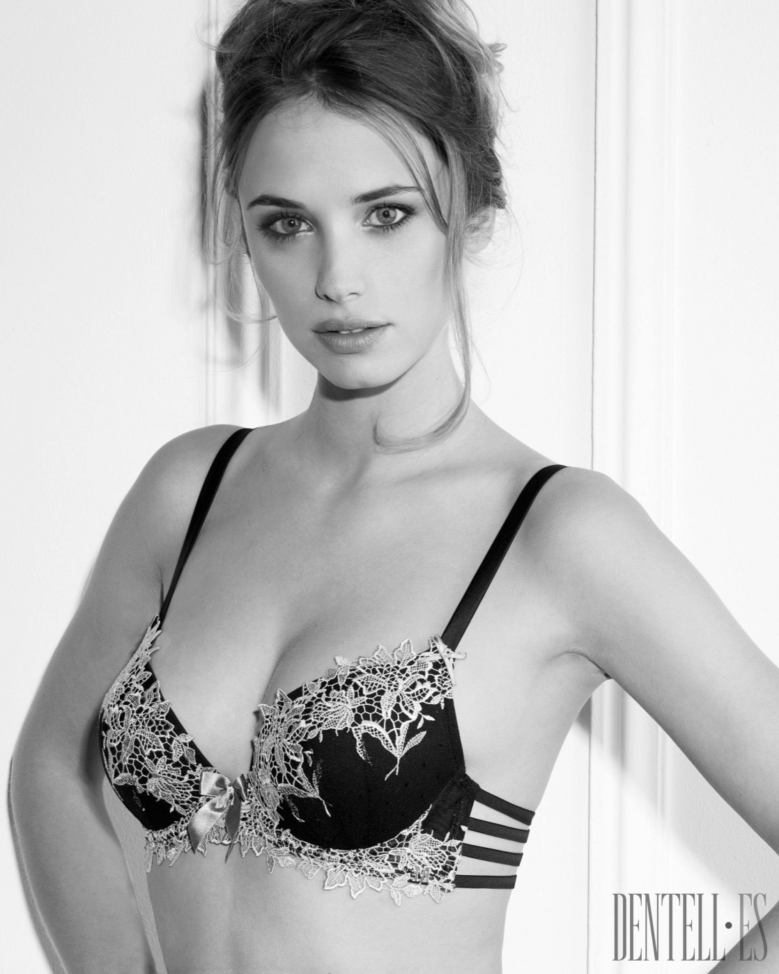 Agathe Teyssier in lingerie