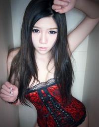 Fei Xiao Mei in lingerie