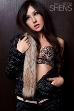 Lv Wan Rou in lingerie