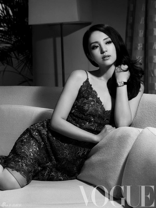 Xuan Dong in lingerie