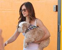 Minka Kelly takes her dog to the groomer in LA October 2, 2012 