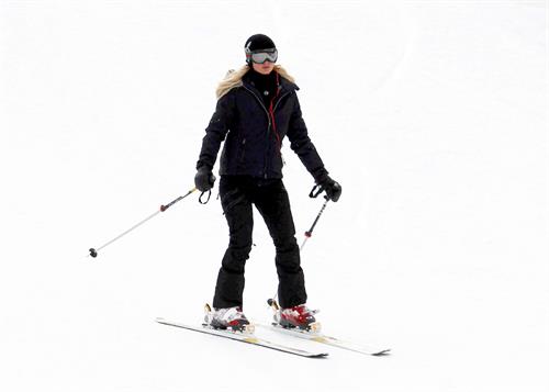 Paris Hilton enjoying a day in the mountains of Aspen December 18, 2012 