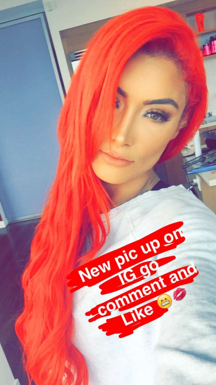 Natalie Eva Marie taking a selfie